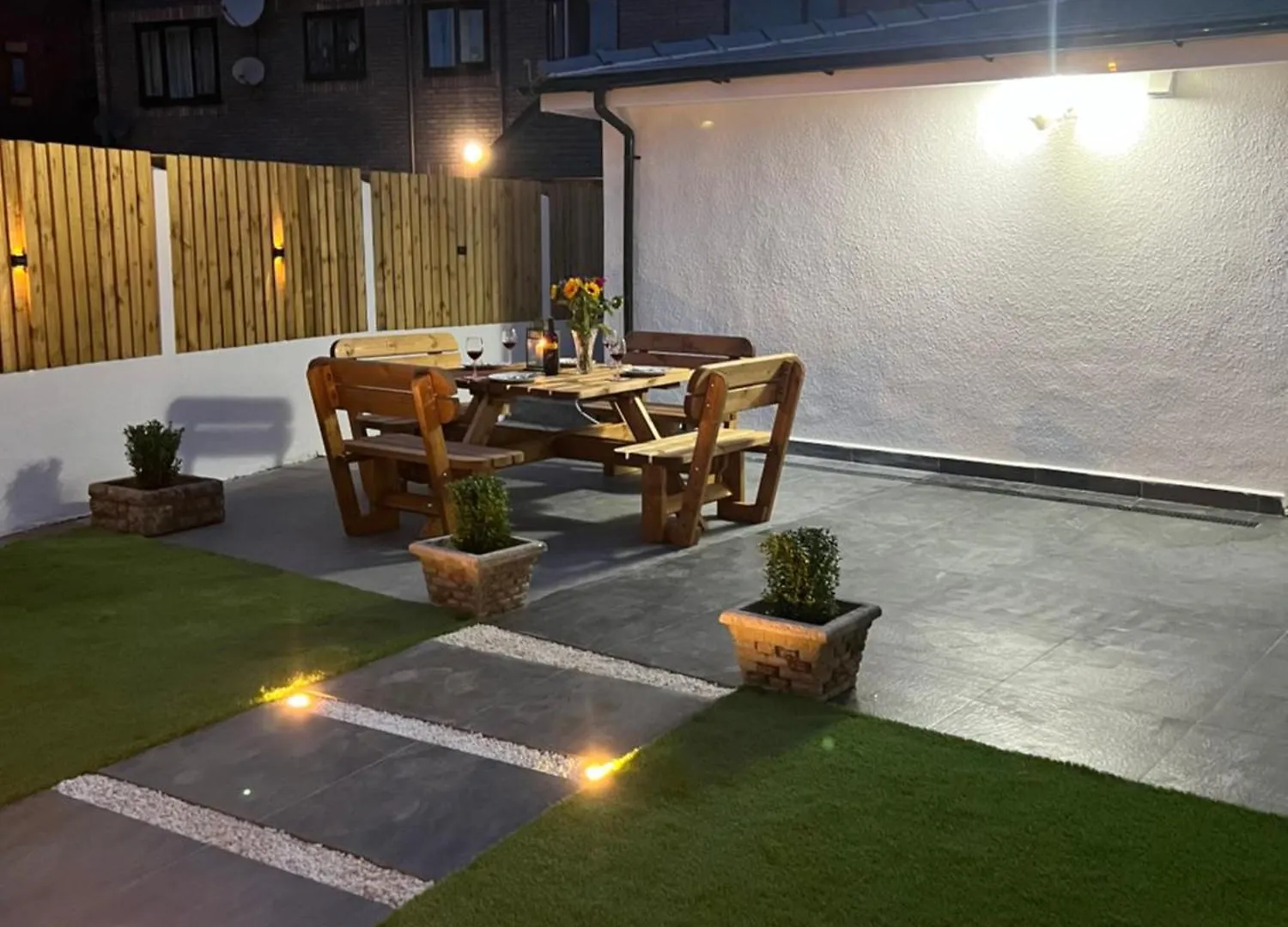 Irina House - Private Serviced Luxury Apartments 카디프
